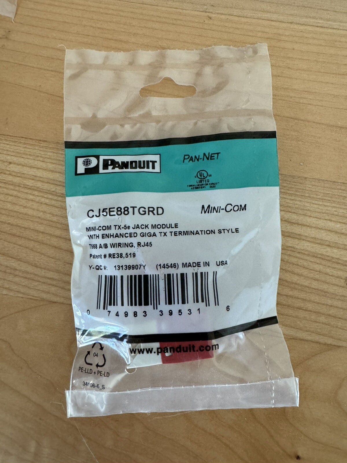 Panduit CJ5E88TRD Mini-Com Cat5e TX-5e Modular Jack, Red ~ Box Of 25
