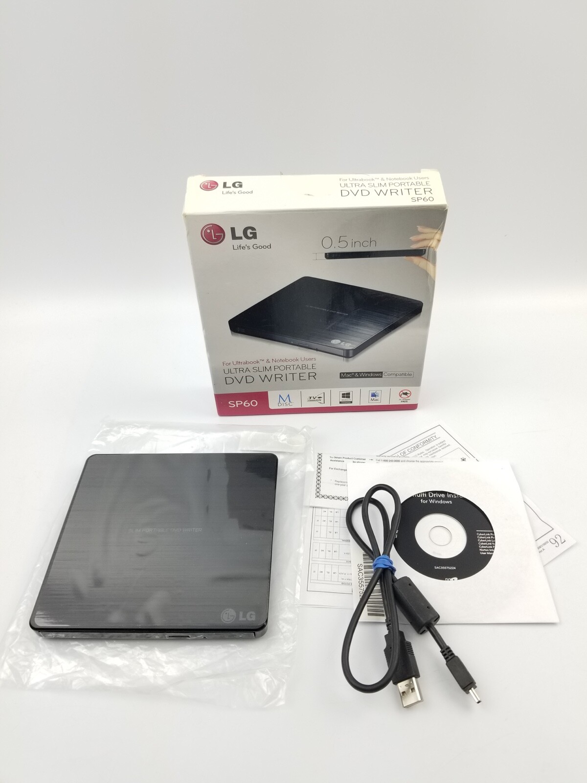 LG SP60NB50 Ultra Slim Portable DVD Writer Mac/Windows Compatible in Box Tested 