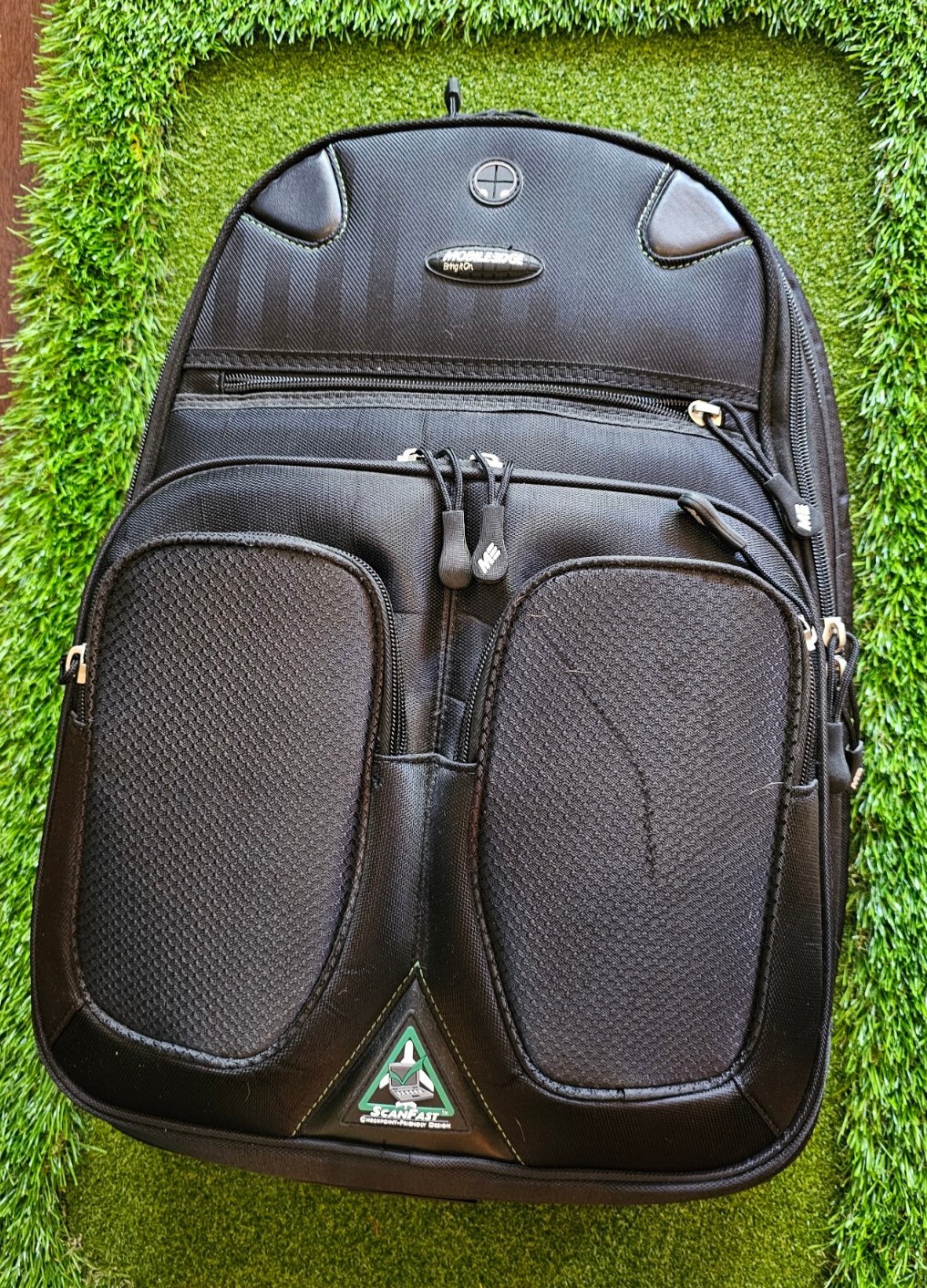 Mobile Edge MESFBP 2.0 Laptop Computer Backpack ScanFast Edition New Without Tag