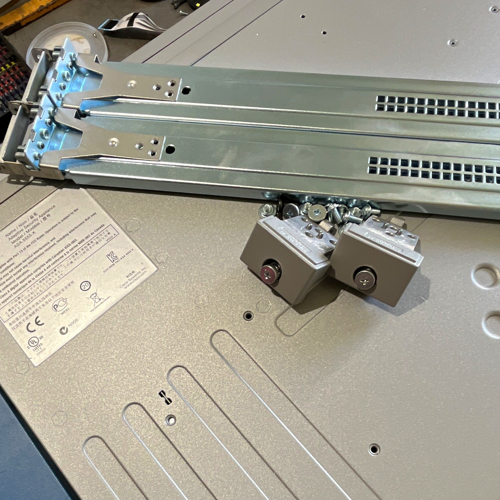 Cisco ASA 5555-X Rack Mount Rails Pair with Brackets & Screws