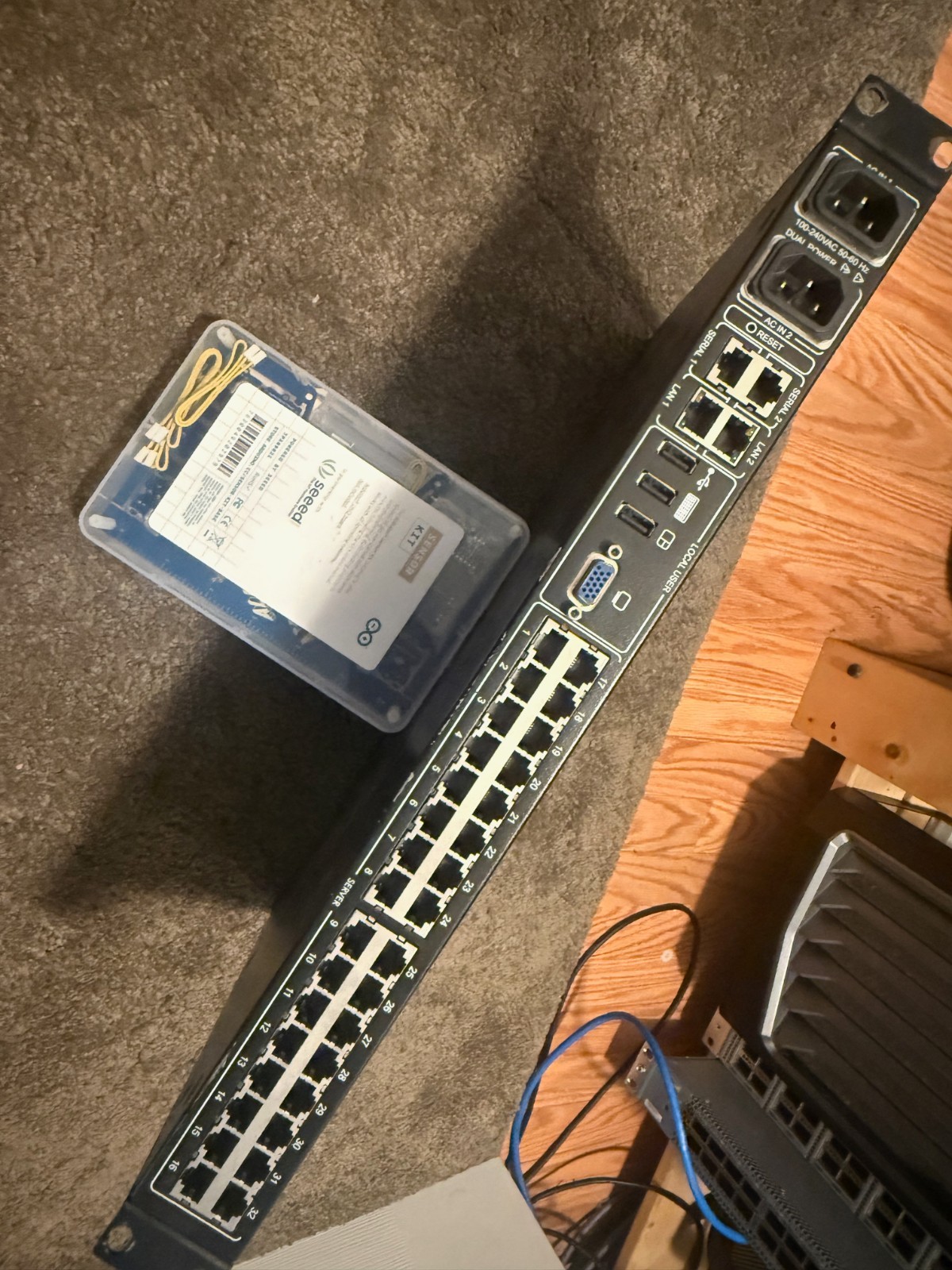 Tripp Lite NetCommander 32-Port Cat5 KVM over IP Switch AG-0099 B072-032-IP2