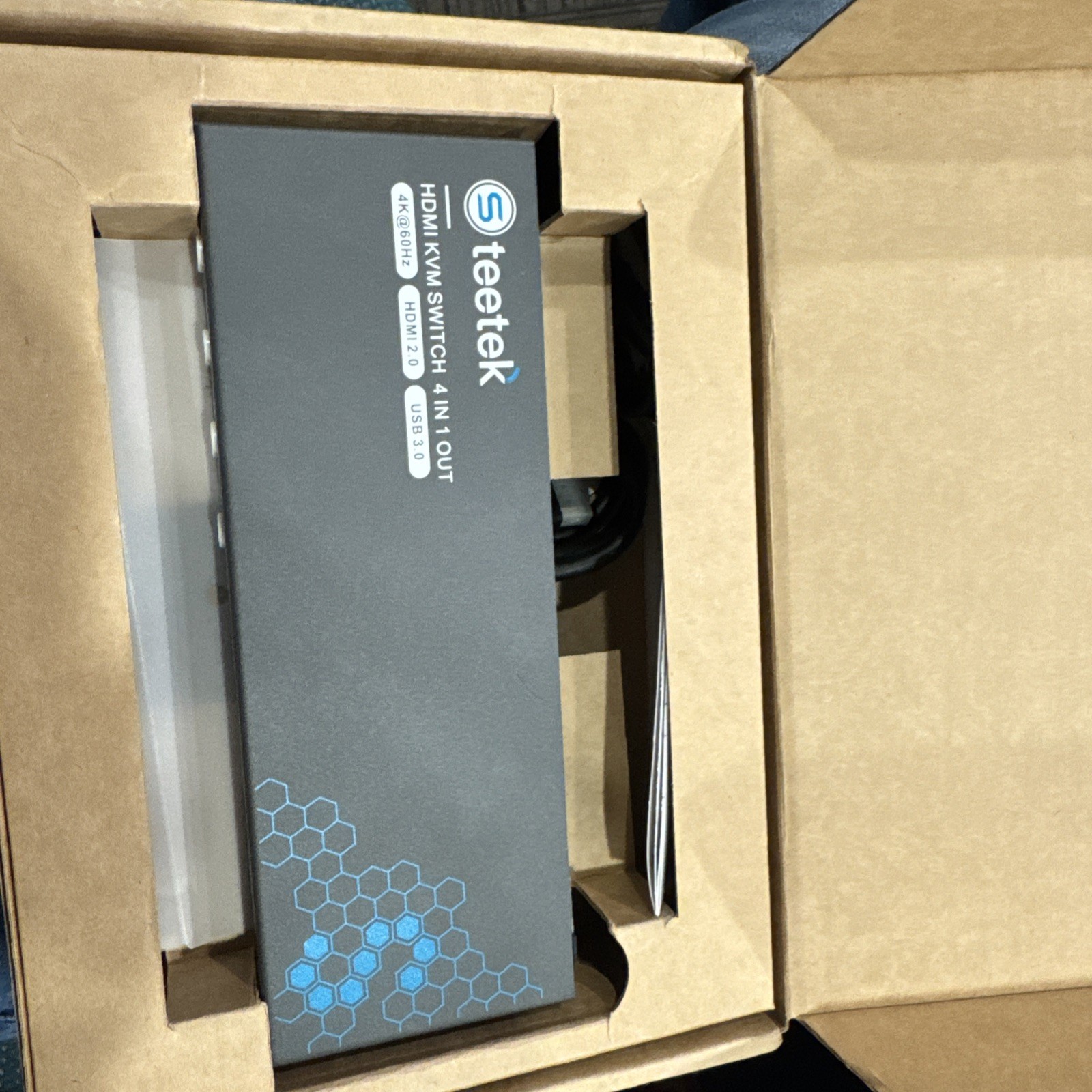 Steetek KVM Switch 4 Port— 4 In 1 Out
