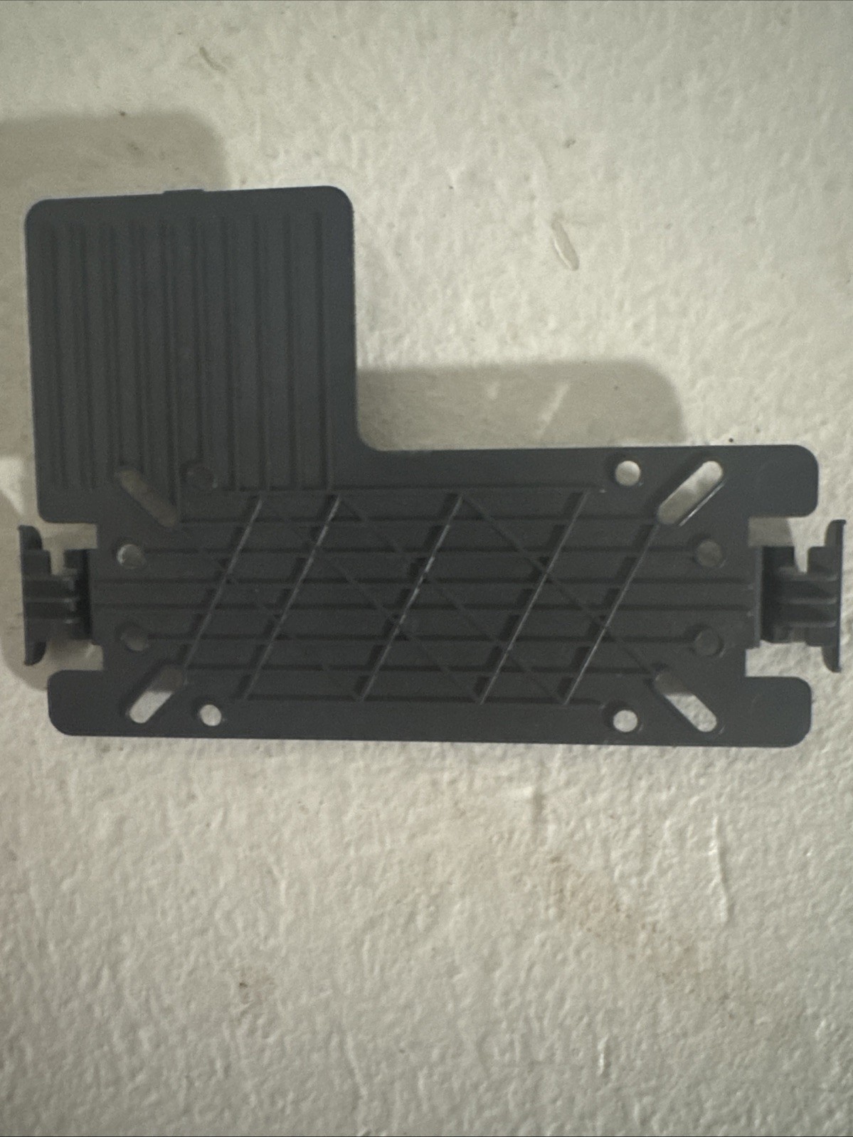 AeroHive Wall Mount Bracket For AP120 / AP121 /AP330 AP350 -Inc VAT
