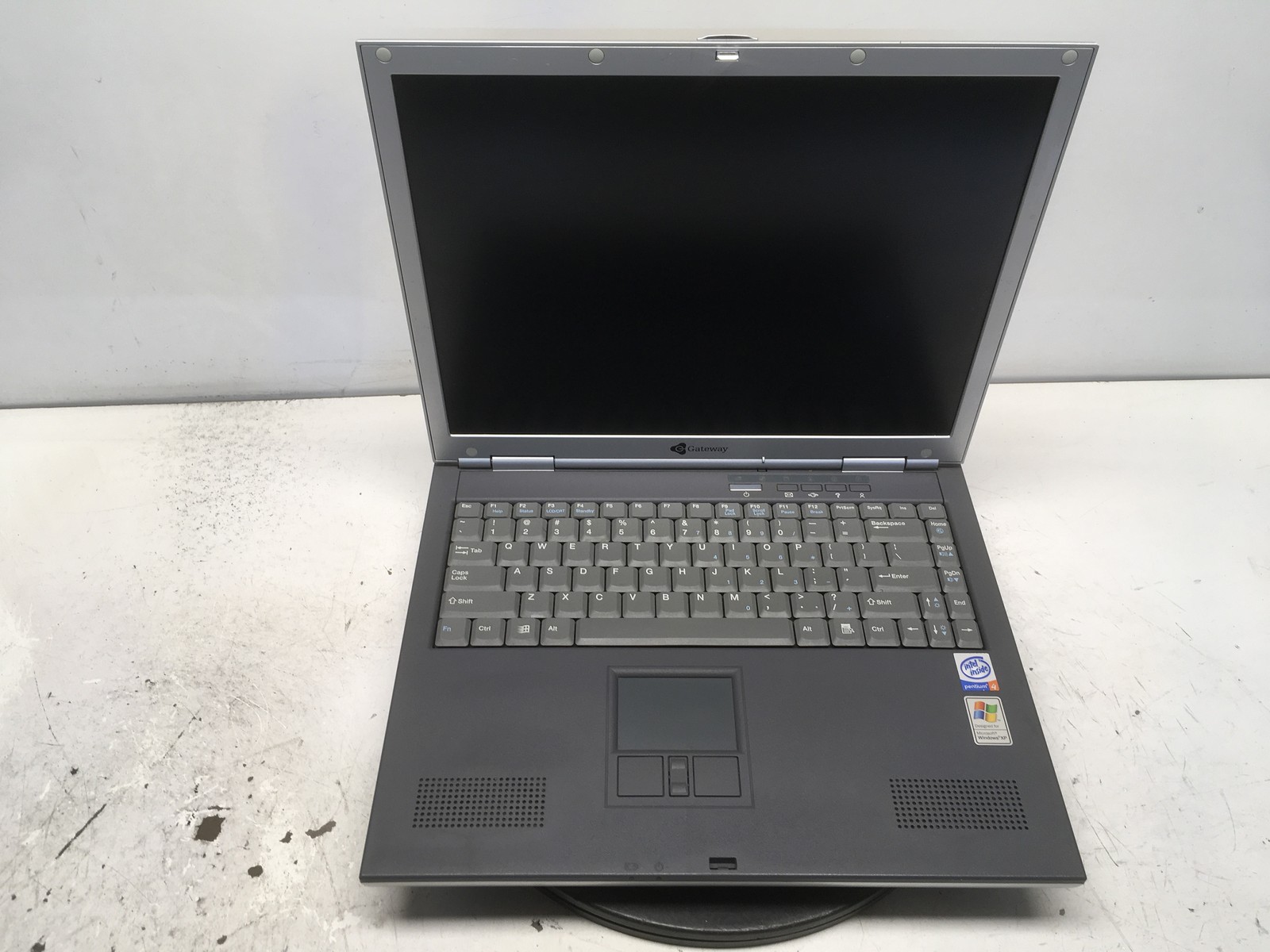Gateway 400SD4 Intel Pentium 4 2.4GHz 256 MB NO HDD No Batt
