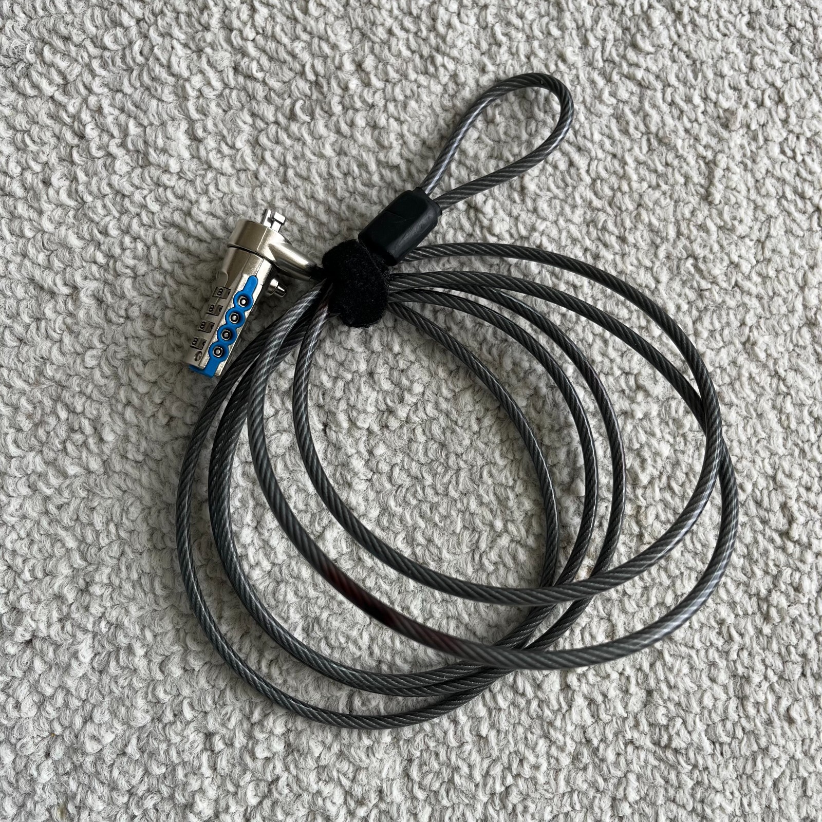Targus DEFCON CL Combination Cable Lock for Notebook / Laptop Security