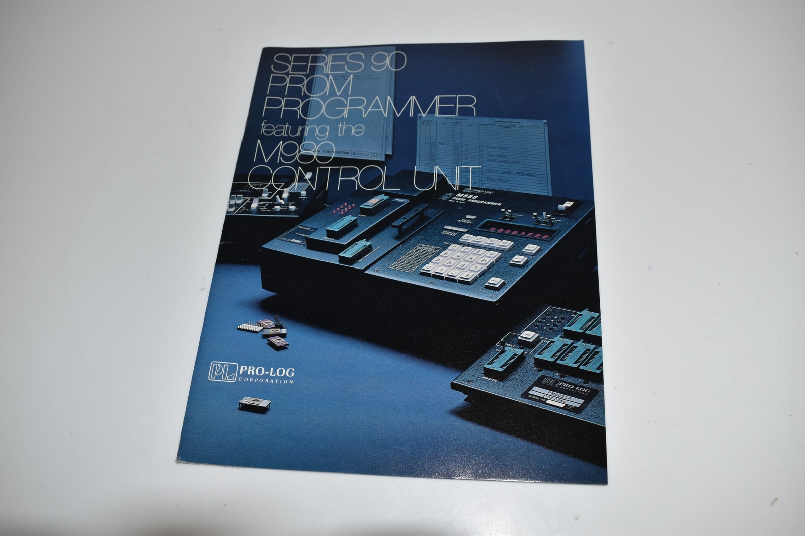 *KB*  PRO-LOG SERIES 90 PROM PROGRAMMER- M980 CONTROL PROMO BROCHURE (DXK38)