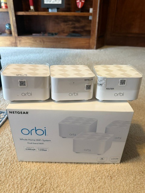 NETGEAR Orbi Whole Home WiFi System Dual-Band RBK13 AC1200