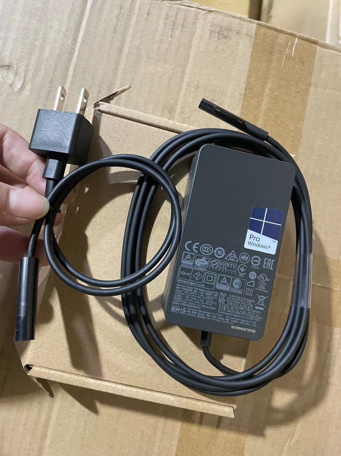 Genuine 65W Charger For Microsoft Surface Book Pro 4 Surface Book 1706 Q4Q-00001