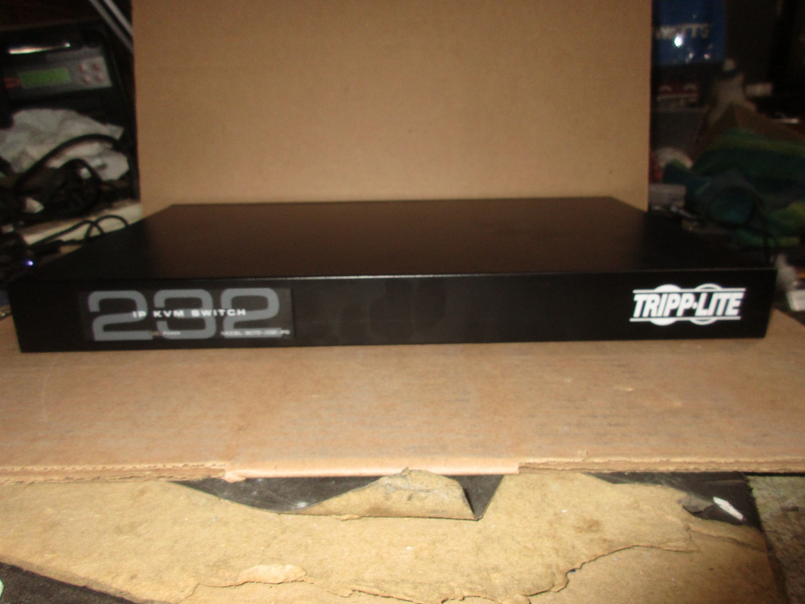 TRIPP LITE B072-032-IP2 32 Port Cat5  IP KVM Switch 