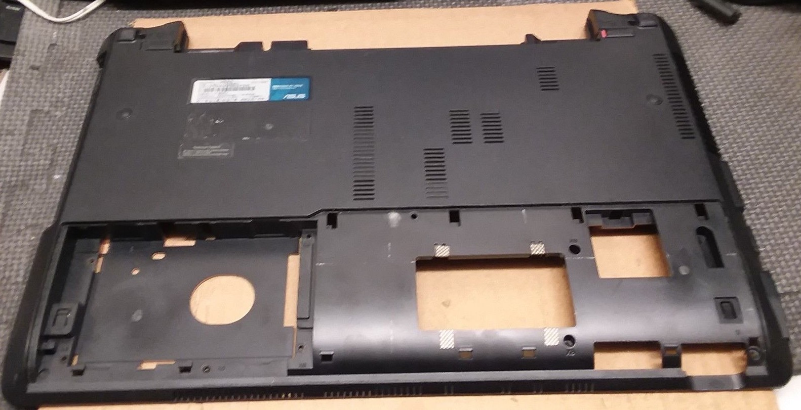 Asus K54L X54L Series Base Enclosure Black 13N0-LRA0322