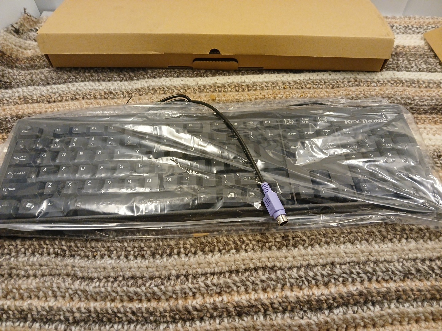 Key Tronic PS2 KT400P2 104-Key Enhanced Keyboard