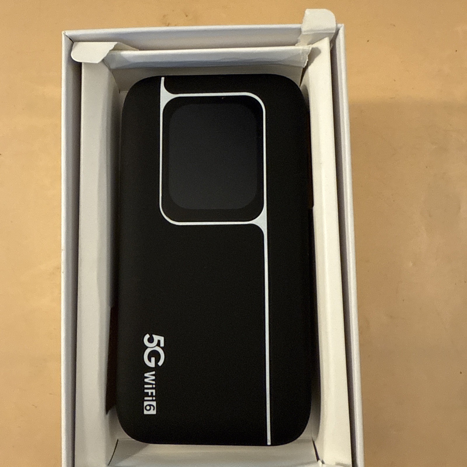 5G Mobile Wi Fi Hotspots, Portable Travel Router Supports 16 Users at Same Time