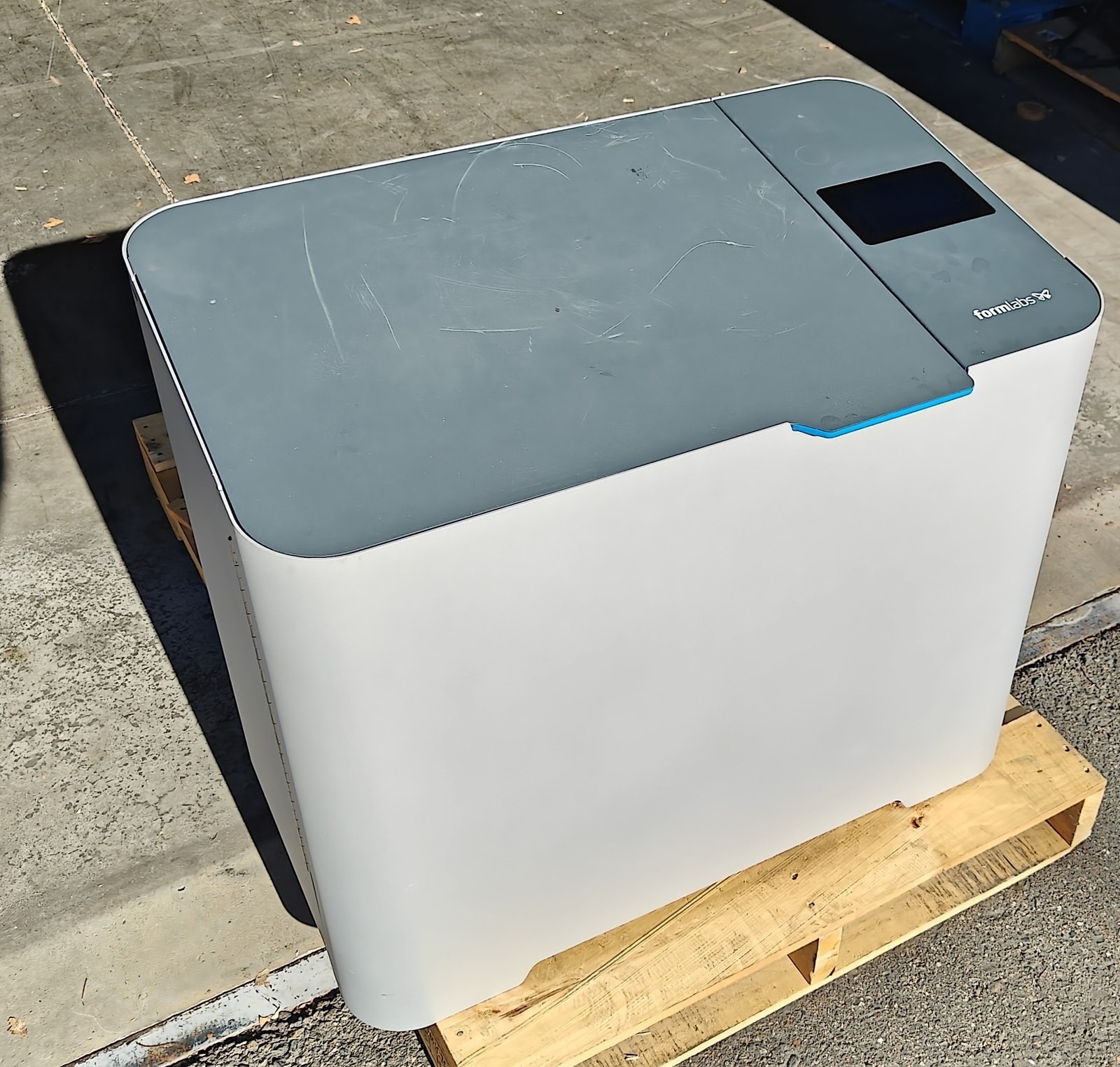 Formlabs Form Wash L V1 Automated Resin Wash Station for Form 3L SLA 3D Printers
