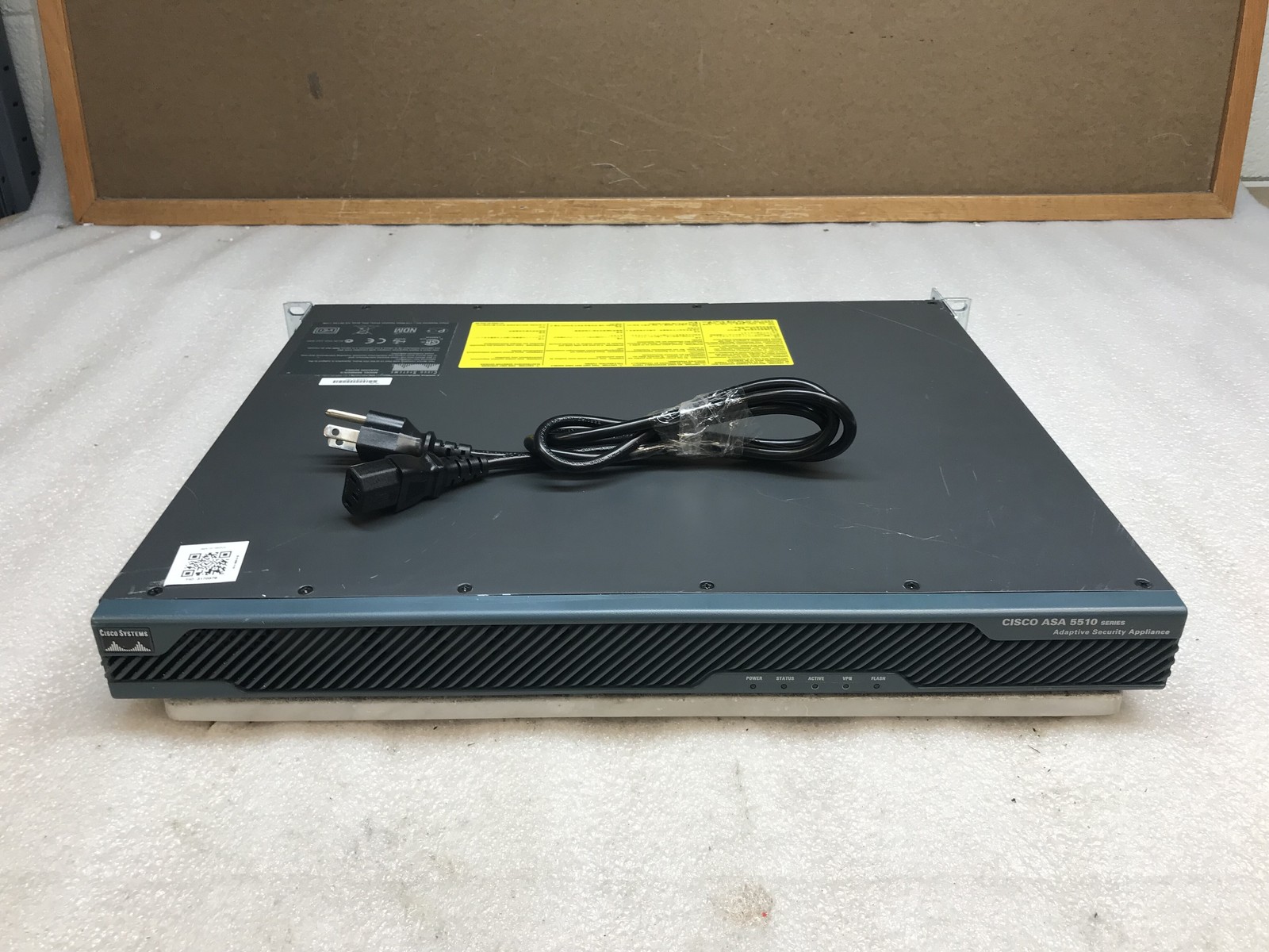 Cisco ASA 5510 Series Adaptive Security Appliance ASA5500 V01