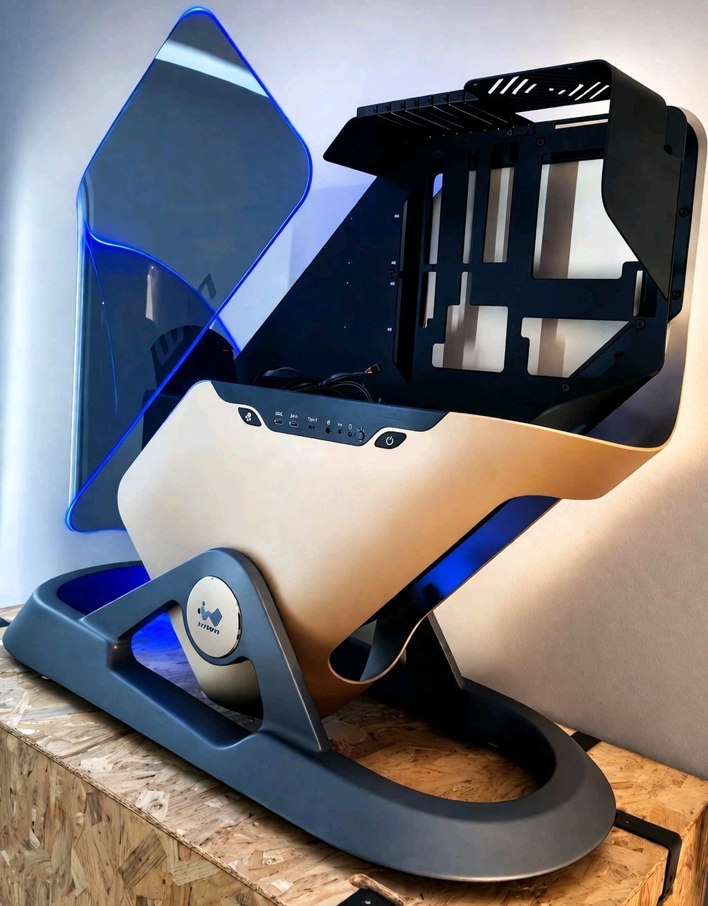 InWin Infinite