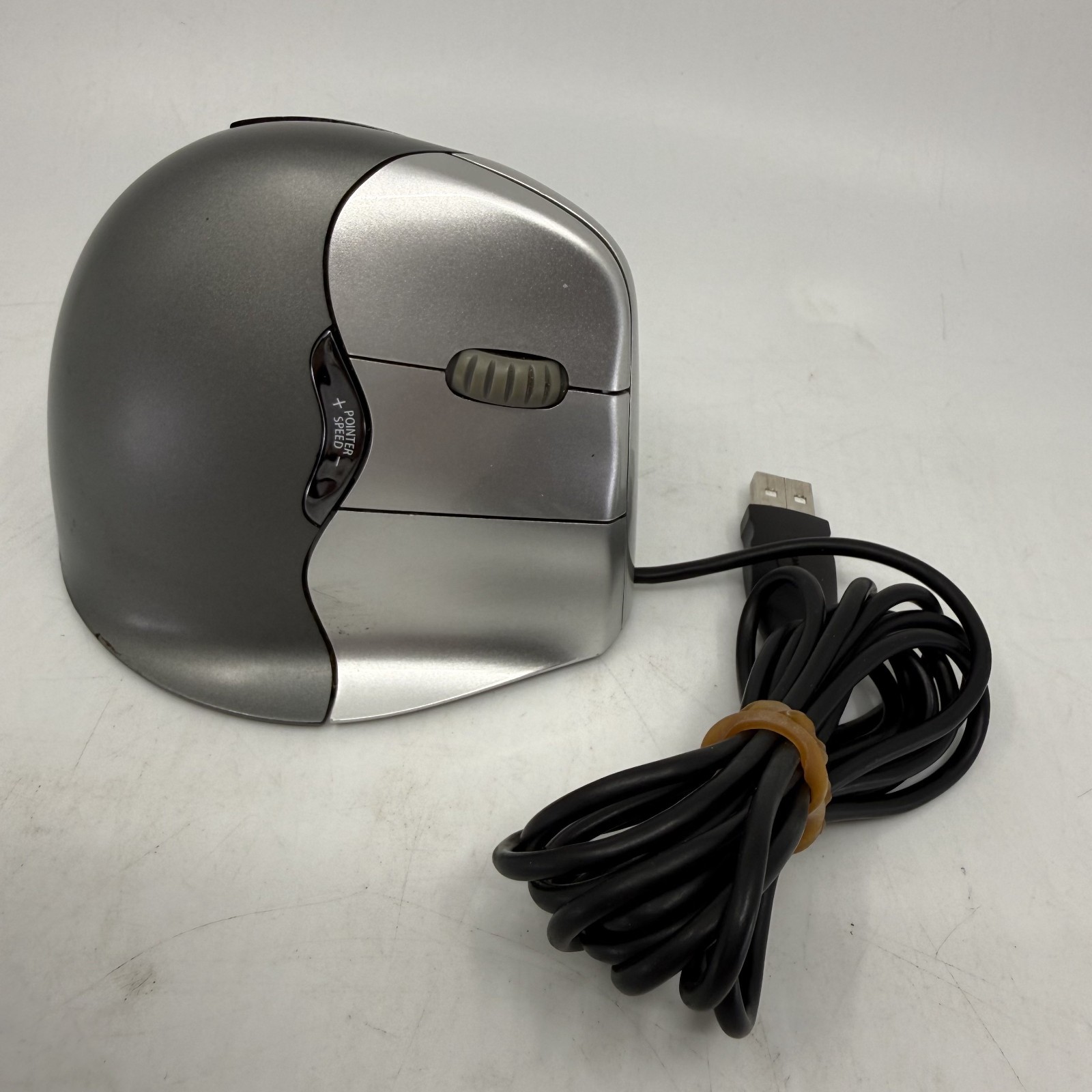 Evoluent VerticalMouse 4 ergonomic mouse, Right, Wired, VM4R