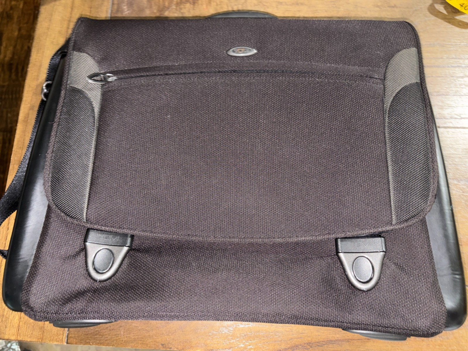 TUMI T3 FLIP FLAP BRIEFCASE COMPUTER BAG TRAVEL BLACK NYLON