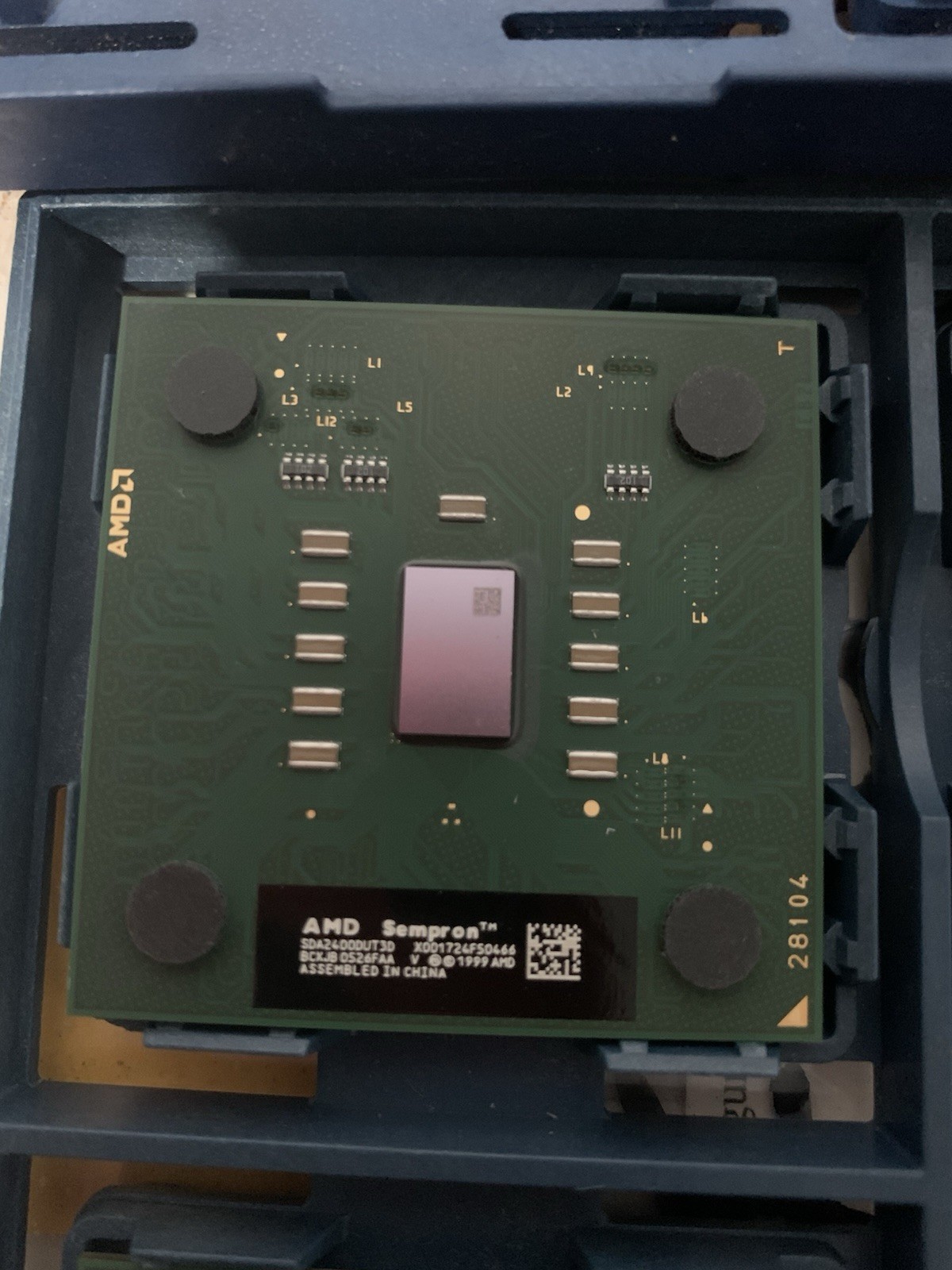 AMD Sempron 2400+ 1.67GHz Socket A 333MHz FSB 256KB CPU SDA2400DUT3D