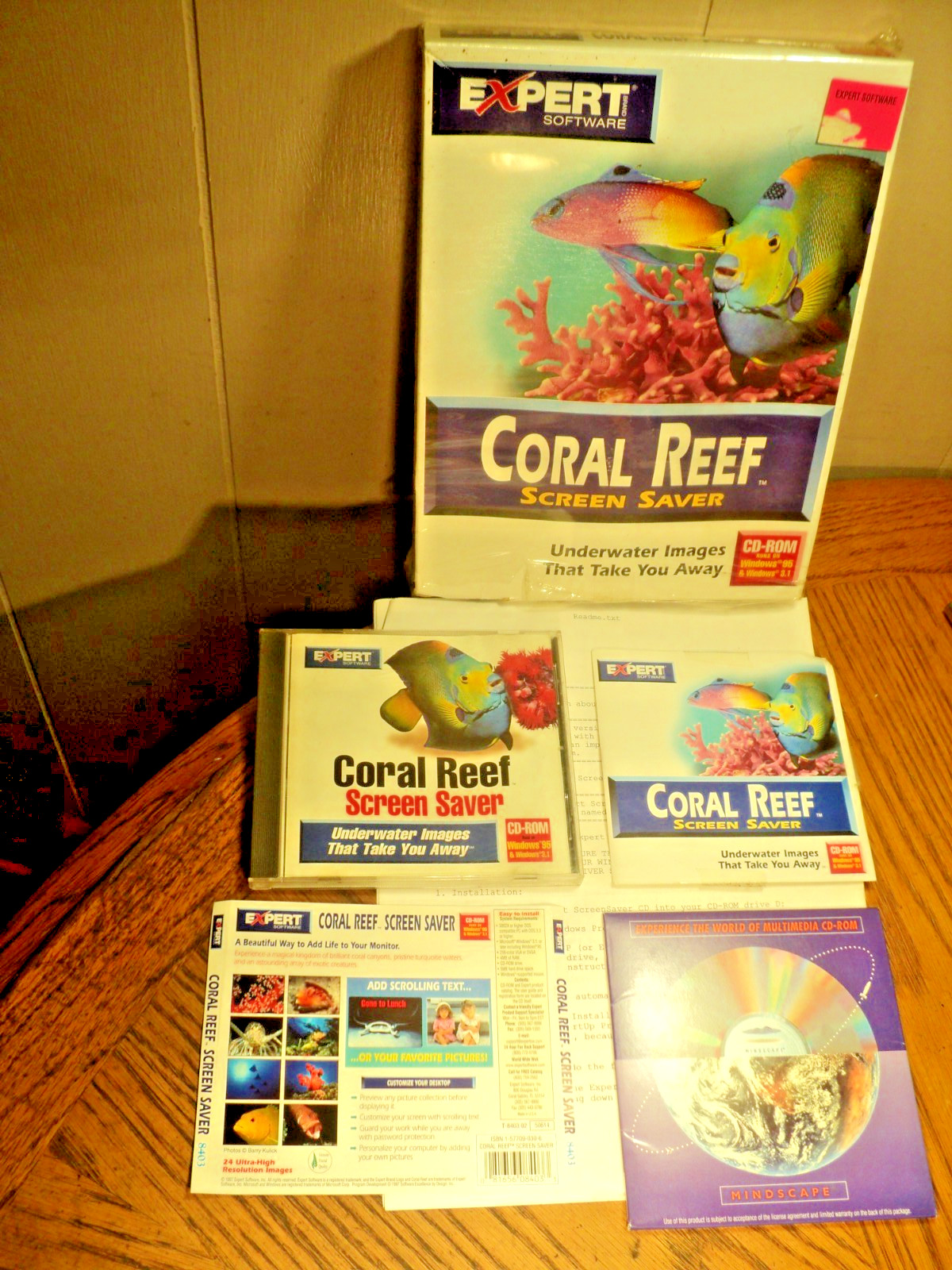 Coral Reef Screen Saver Expert Software w/ Original Box Plus   1997  USA