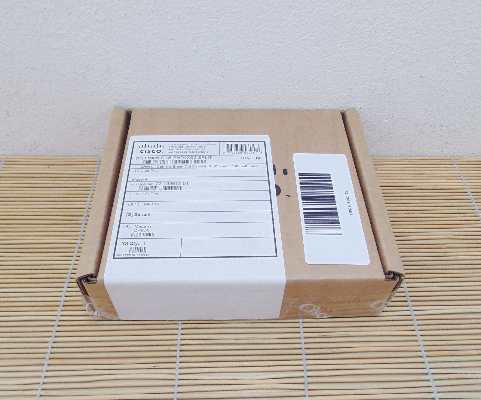New Cisco CAB-PHD4XS2-Split Camera Break Out Cable to RJ45 HDMI New Sealed New