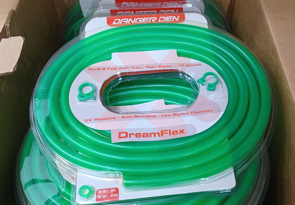 Danger Den DreamFlex 3/8" ID  5/8" OD 3m UV Green PVC Tubing Kit *New Old Stock*
