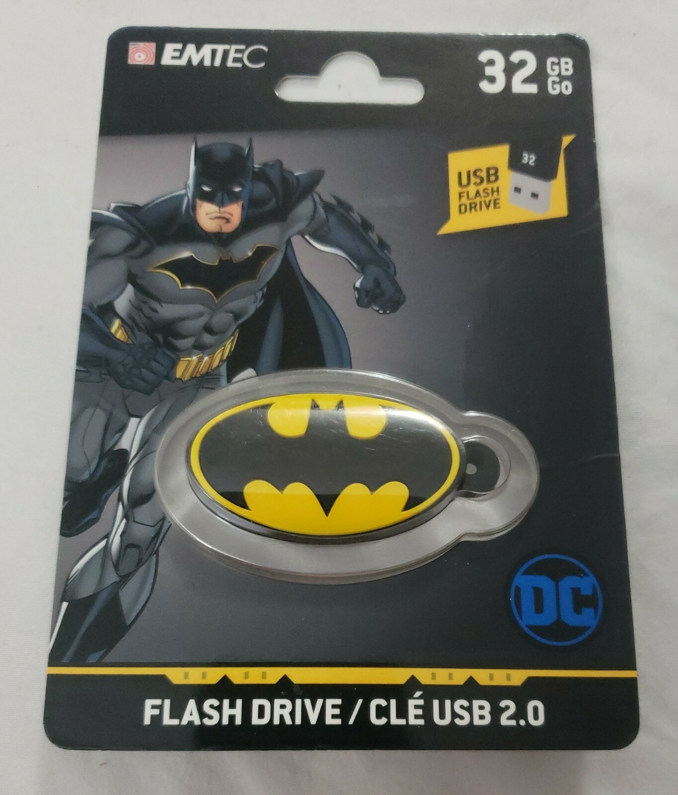 NEW EMTEC BATMAN 32GB USB FLASH DRIVE / KEYCHAIN