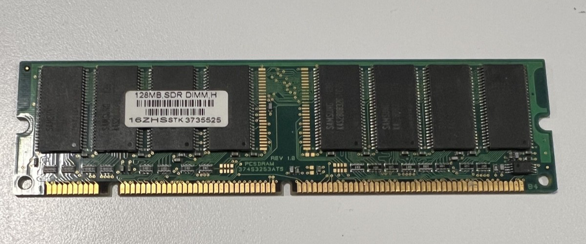 Samsung 128MB SDRAM 168-Pin DIMM