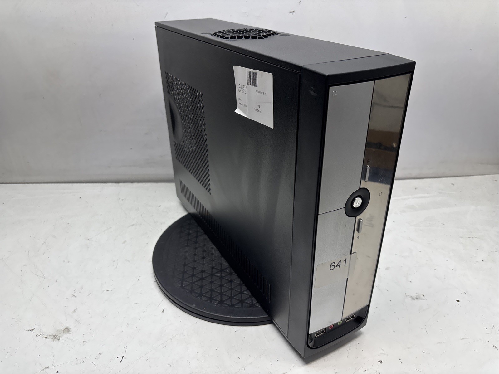 Black ITX / mATX Case Desktop Computer Case