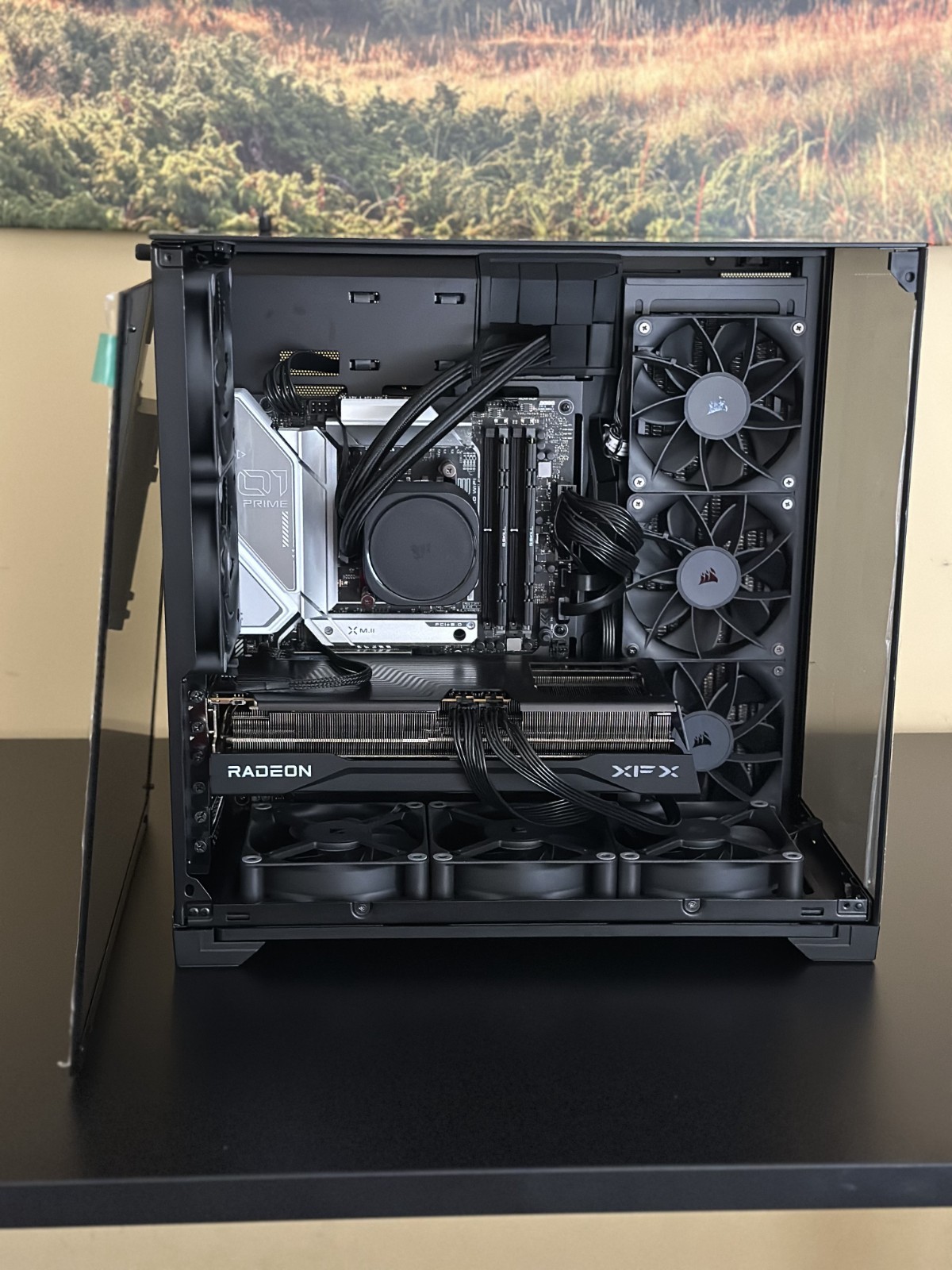 Gaming PC - RX 9070 XT, Ryzen 9 9950X