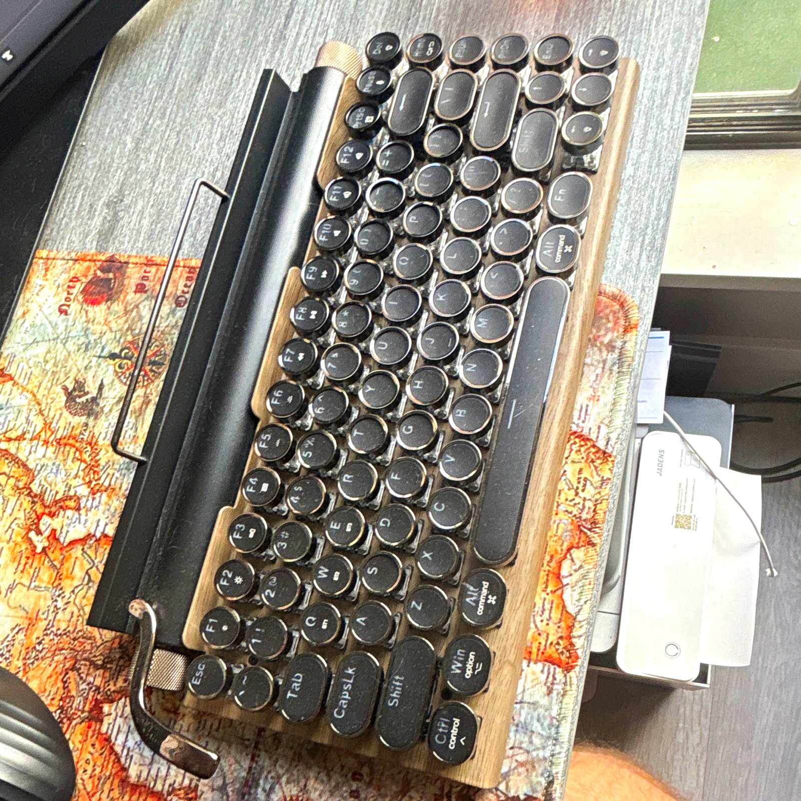 Taiahiro ML-981 Typewriter Retro Mechanical Keyboard Bluetooth USB QWERTY Black