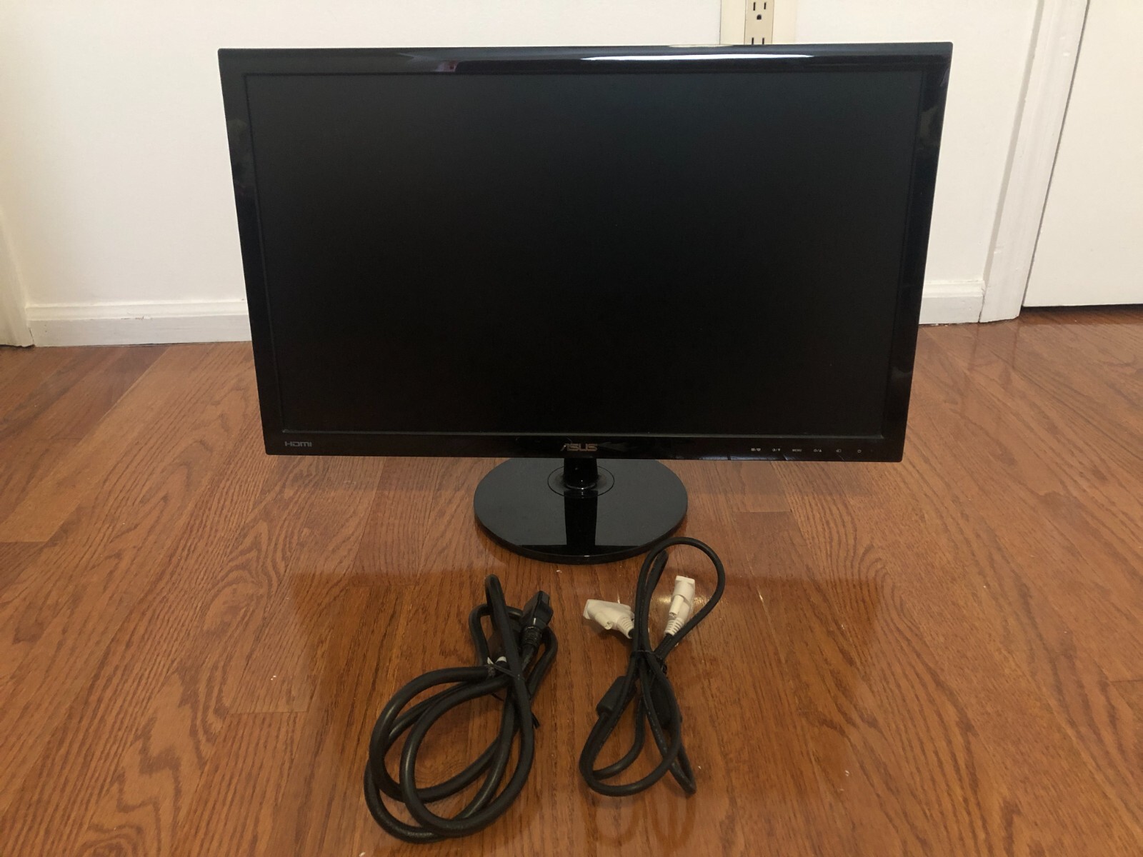 ASUS VS248H-P 24" LCD Backlit widescreen Computer Monitor W/ Power and DVI Cable