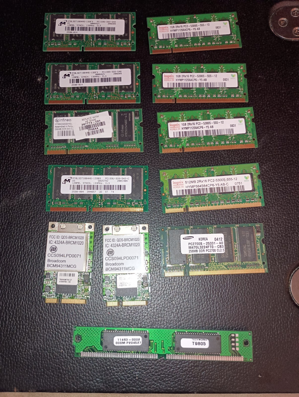 Lot of (10) PC133, Laptop RAM PC3200 PC2700 PC2 1GB 512MB  +BROADCOM WIFI CARDS