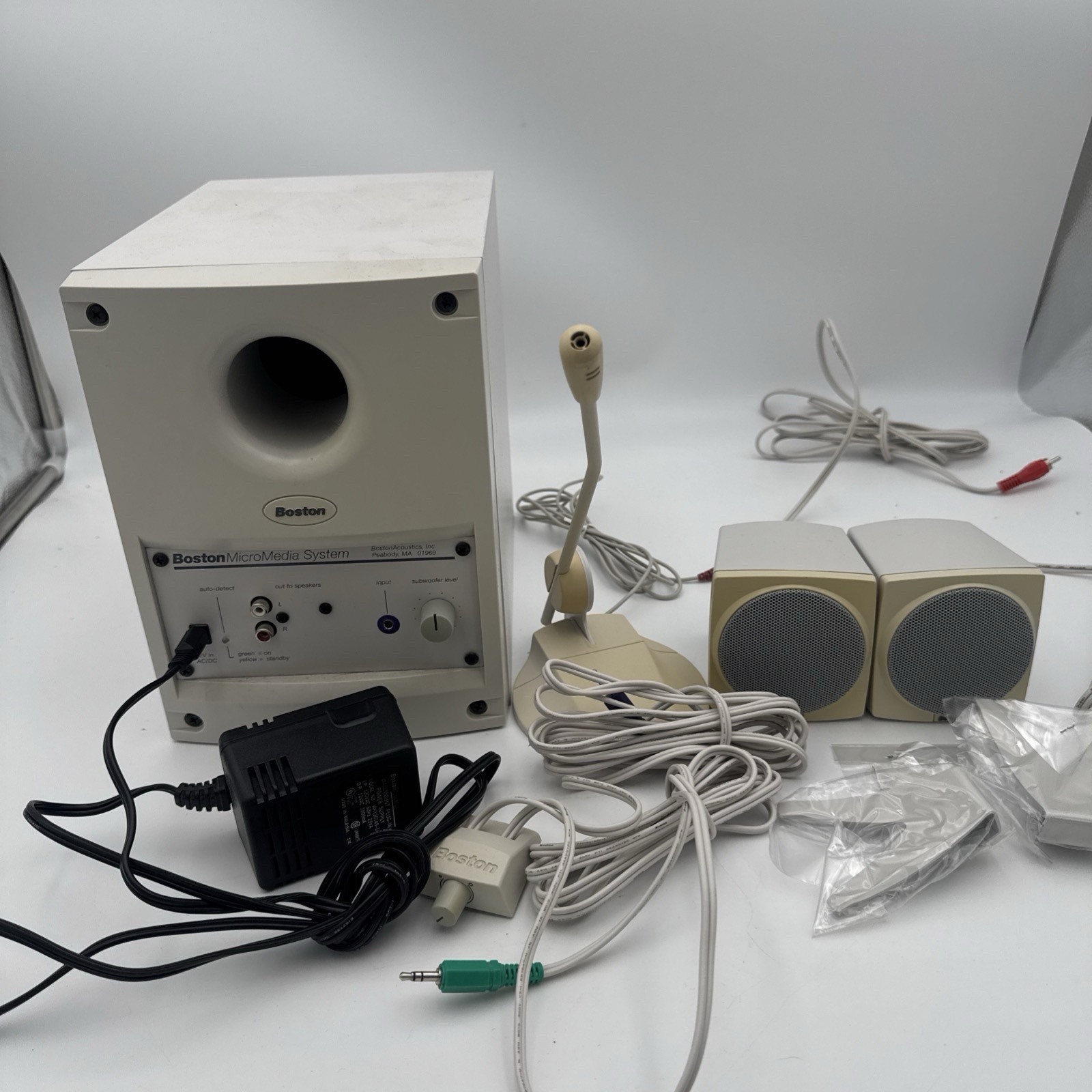 Computer Speaker System - Subwoofer Speakers Extras Boston Micromedia W/ Manuals