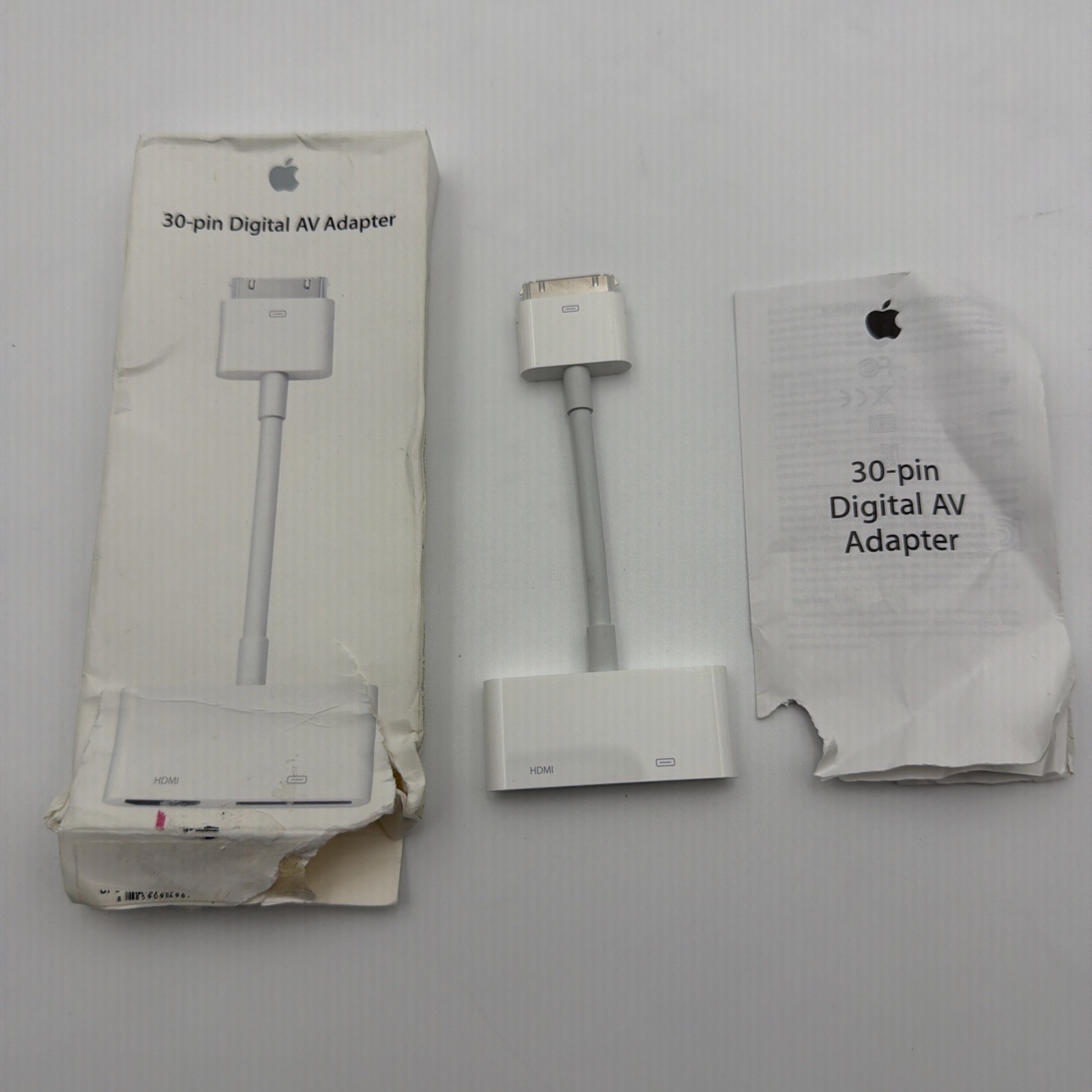 Genuine Apple A1422 30-Pin Digital AV HDMI ADAPTER ,MD098ZM/A OEM New Open Box