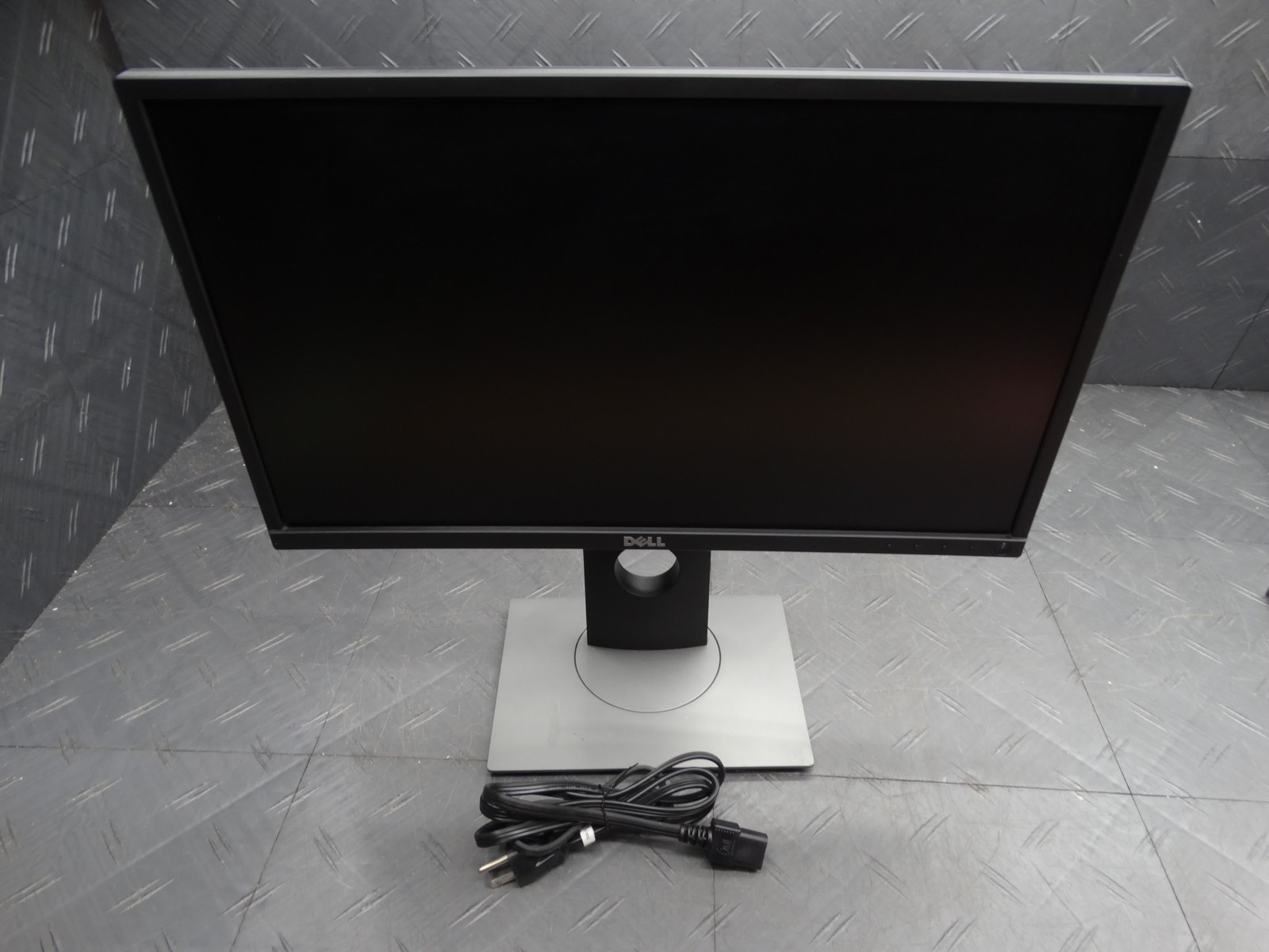 Dell Professional 21.5" FHD 1080p Screen LED-Lit Monitor P2217H