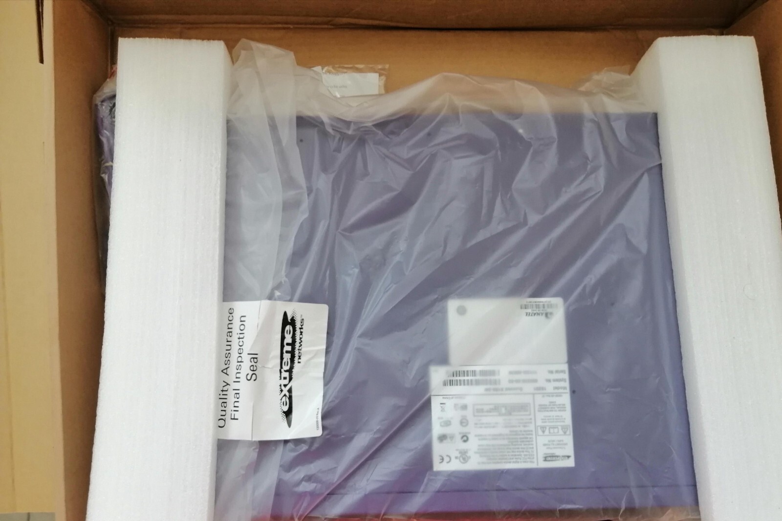 Extreme Networks 15201 Network Switch