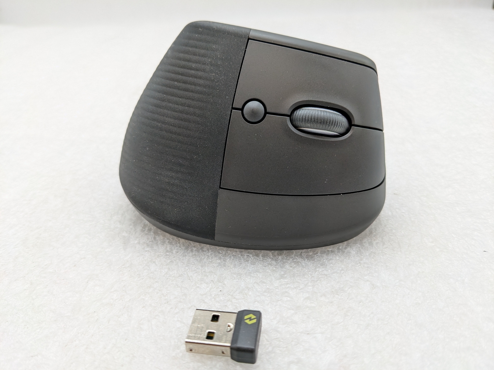 Logitech Lift Vertical Ergonomic Mouse Wireless Gray/Black w/ Receiver M-R0094