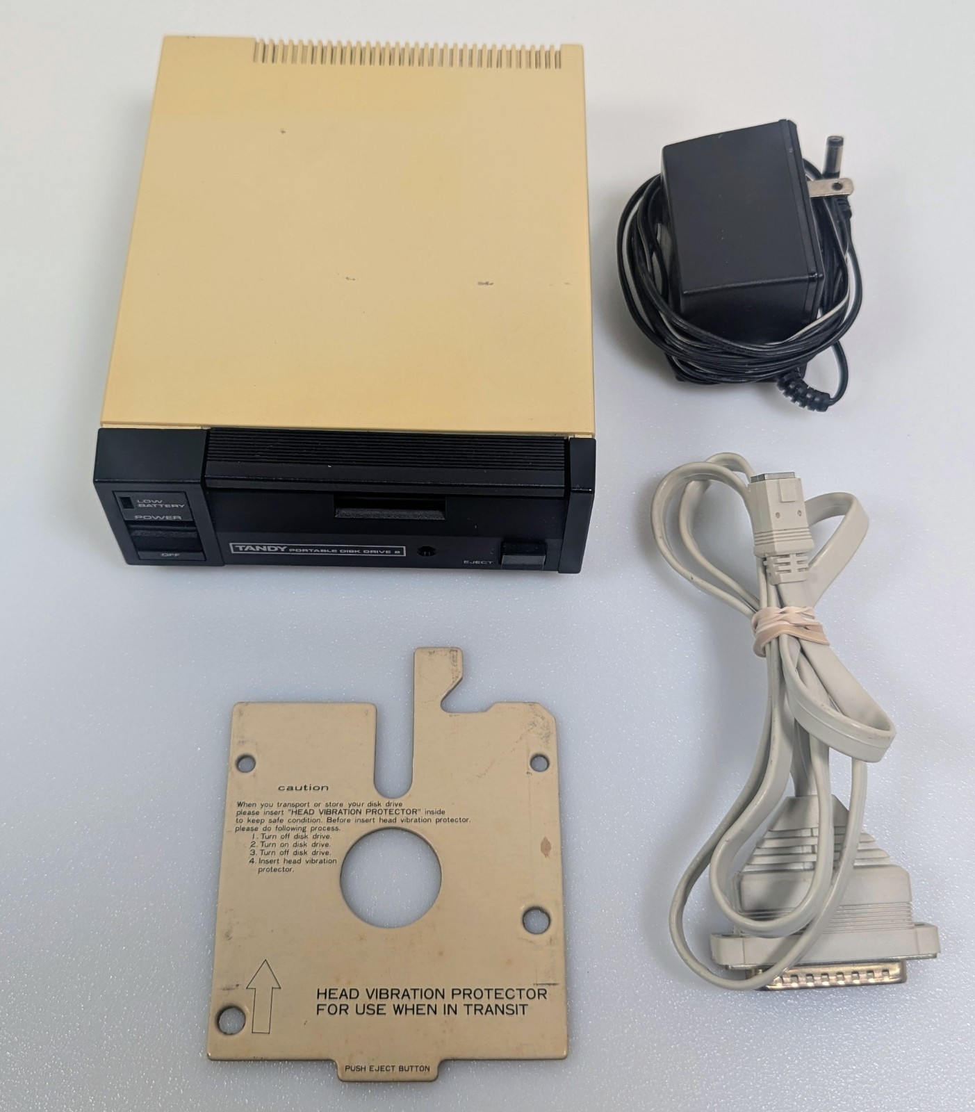 Tandy TRS-80 100/102 Portable Disk Drive 2 Model 26-3814 w AC Adapter & Cable