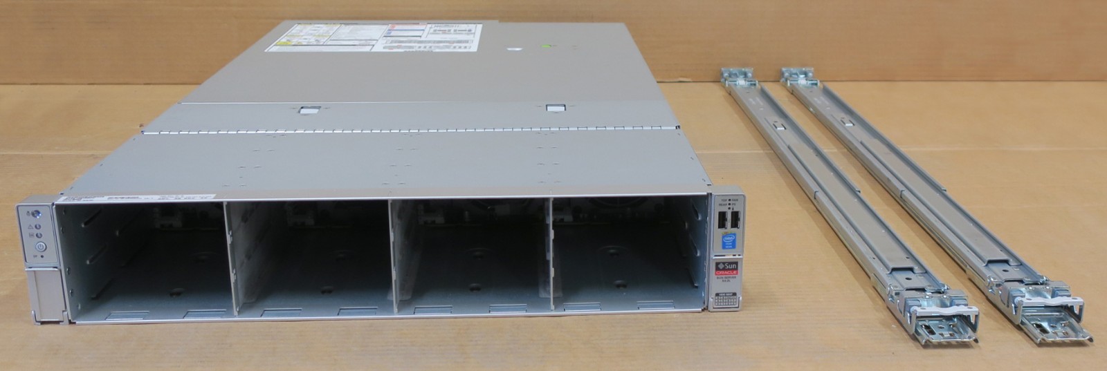 Sun Oracle X4-2L-BASE-12 -  12 x 3.5" LFF + 2 x 2.5" 2U 2 x PS + Rails 2U Server