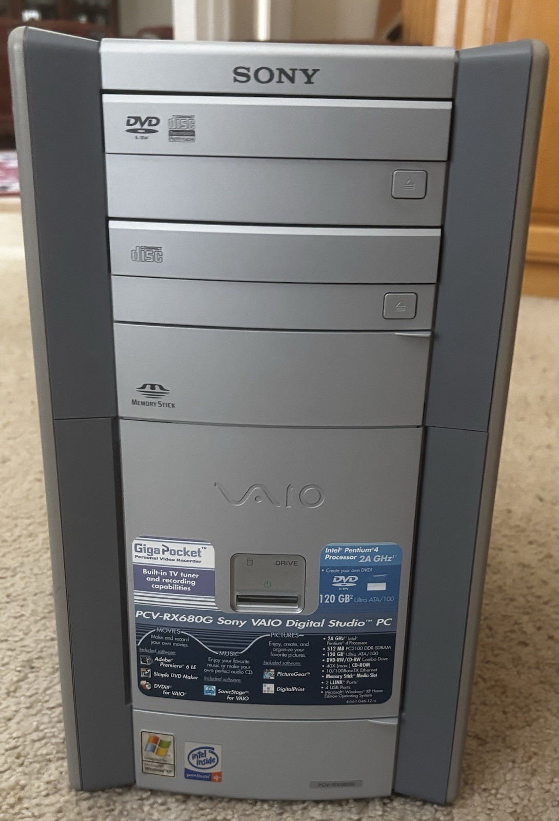 Sony Vaio Desktop PCV-RX680g Pentium 4  AS IS for parts. No hard drive 