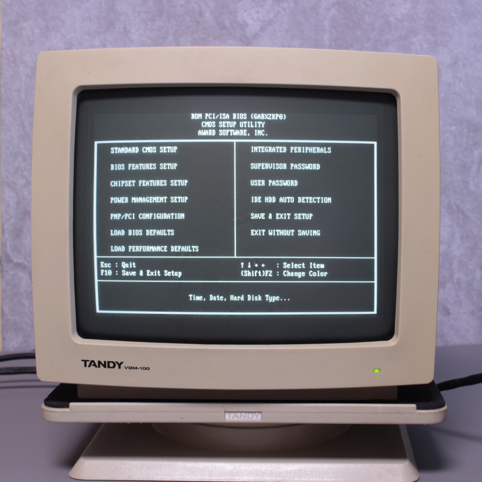 Vintage Tandy VGM-100 Monitor (1989) – Tested Working