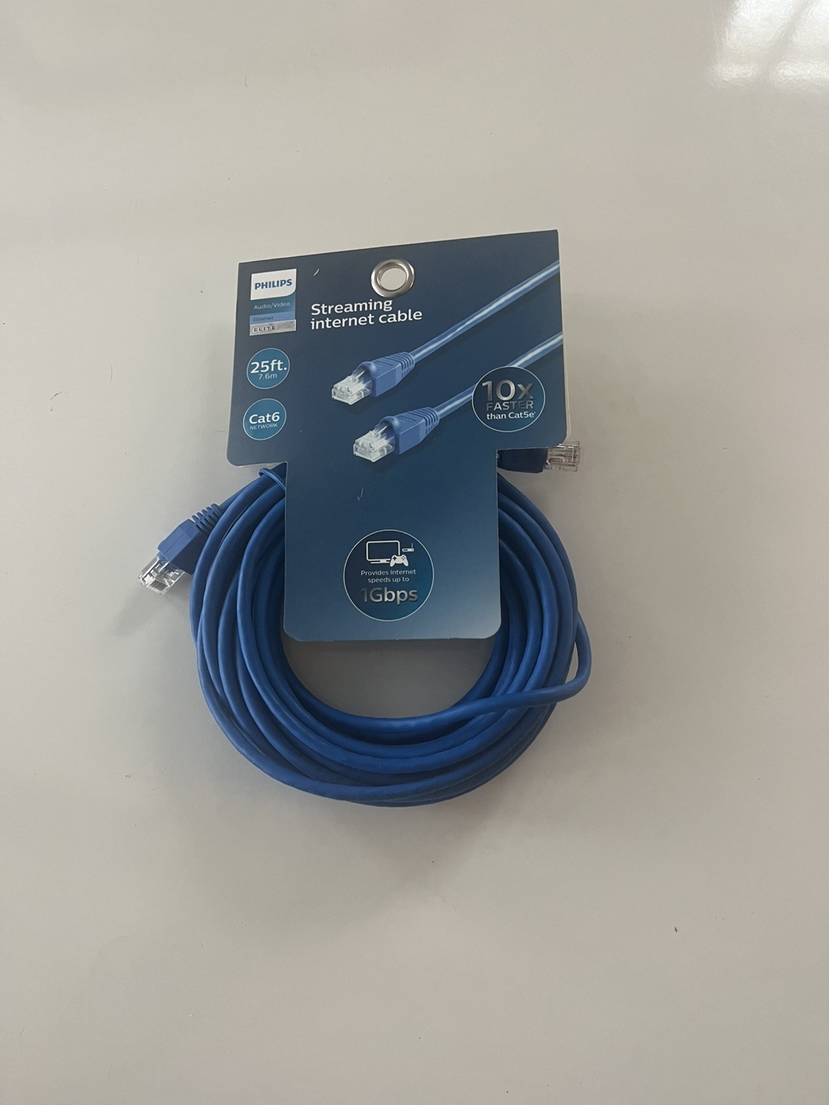 Philips Cat 6 High Speed Streaming Ethernet Cable, 25 ft. 1 Gbps 250MHz