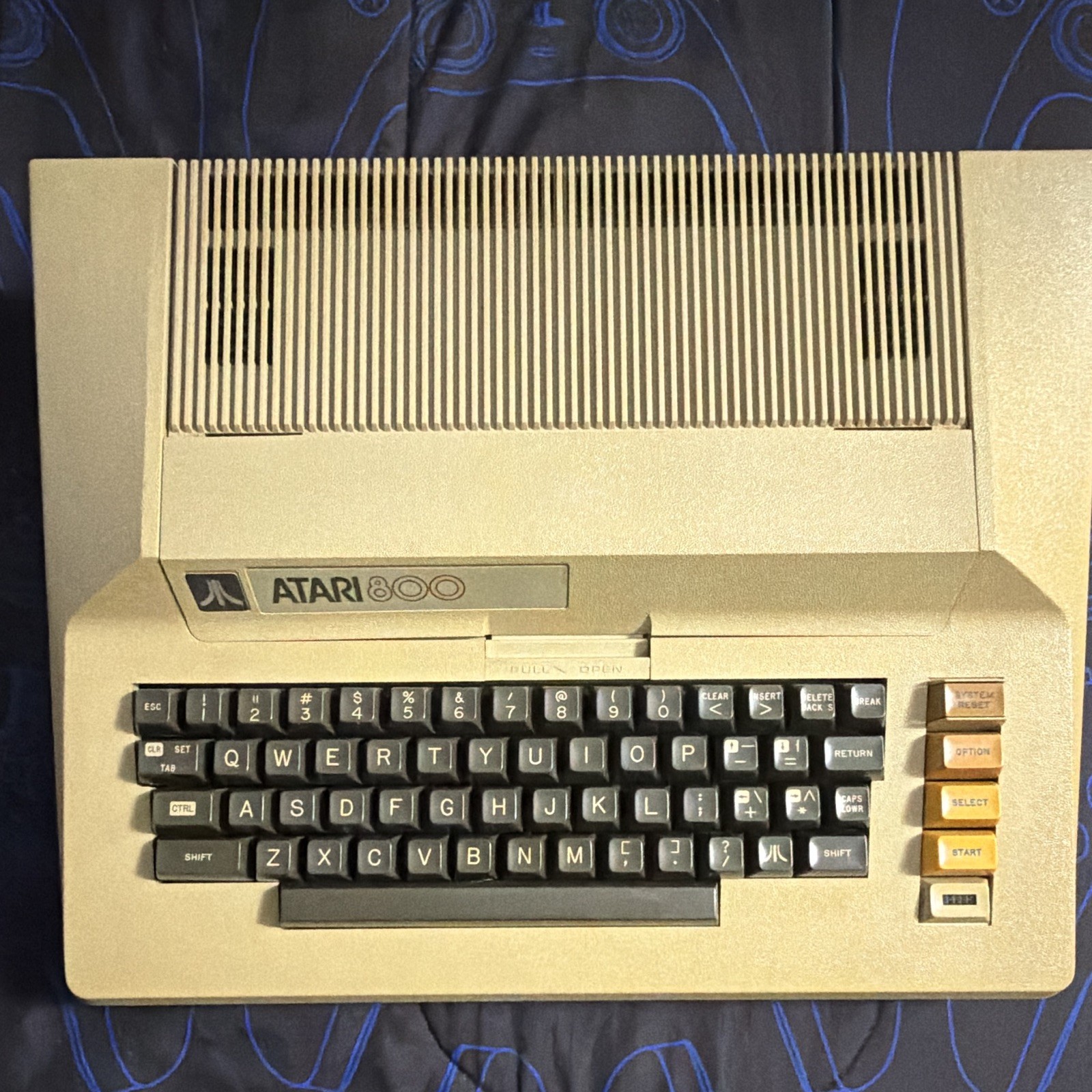 Atari 800 Vintage Home Computer System Beige MPN Atari 800