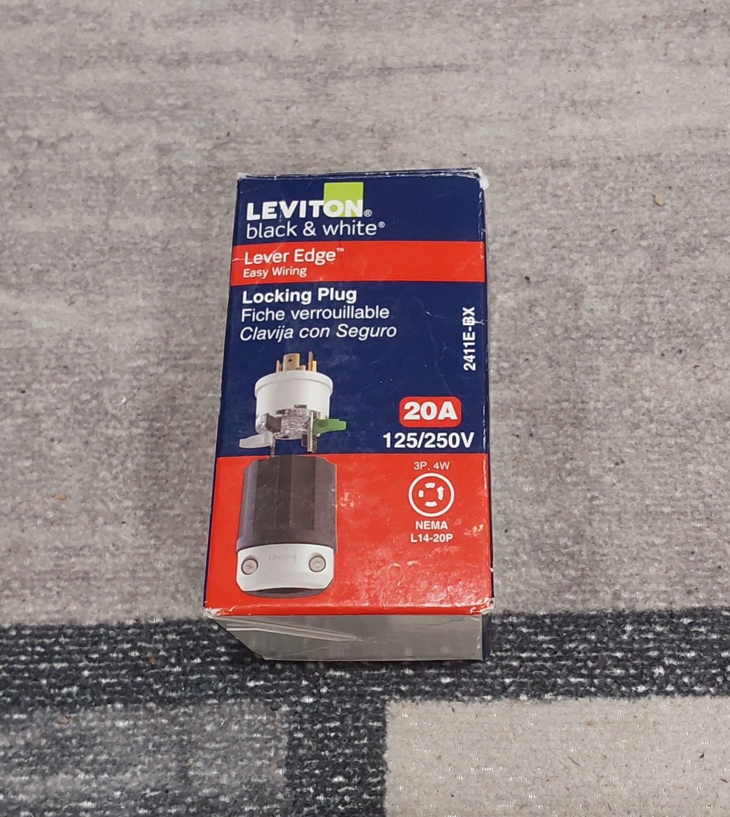 Leviton 2411E-BX Lever Edge Plastic Locking Plug L14-20P NEW J