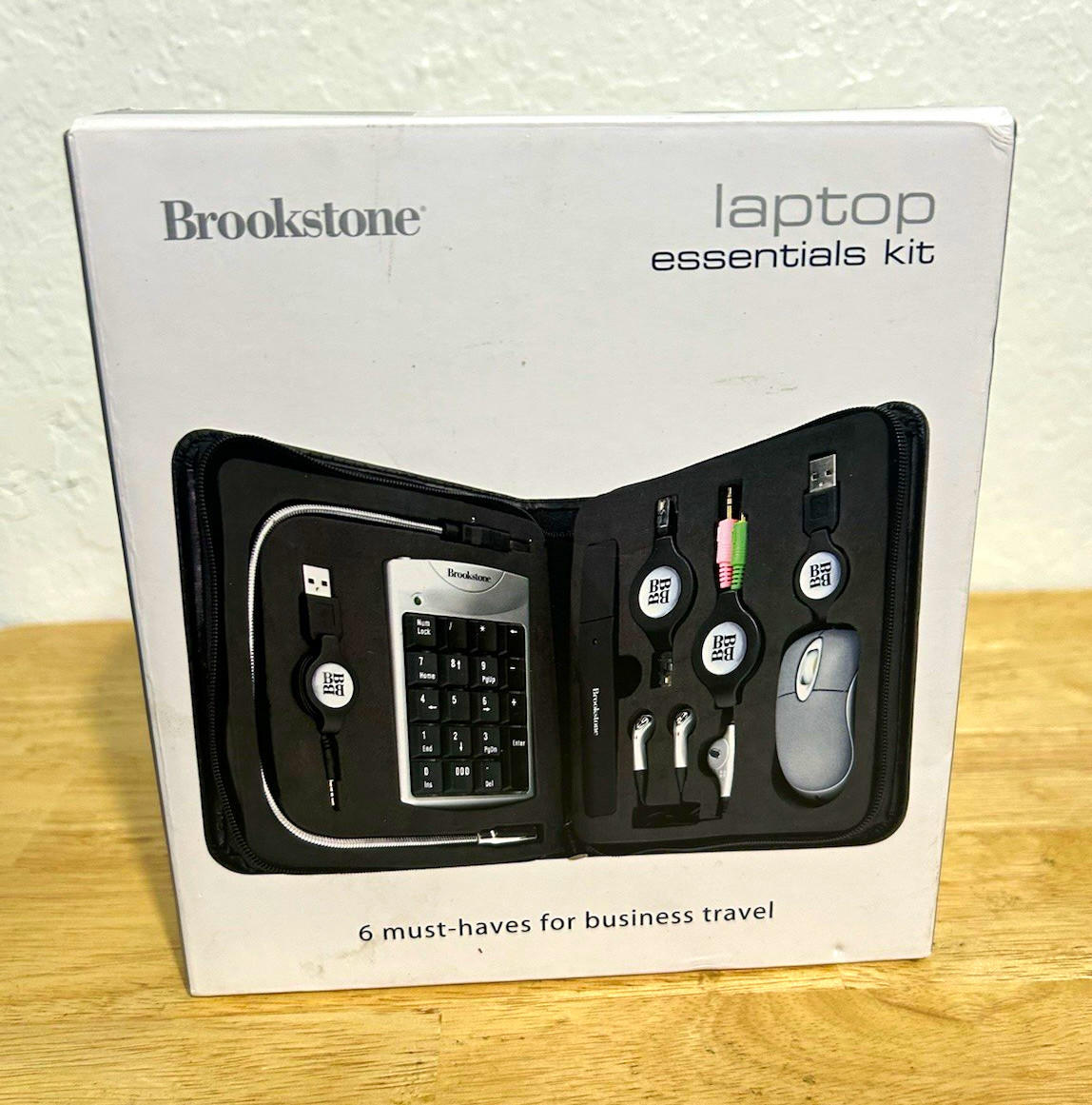 Brookstone Laptop Essentials Kit Protective Case w/ Retractable Cable, USB Hub