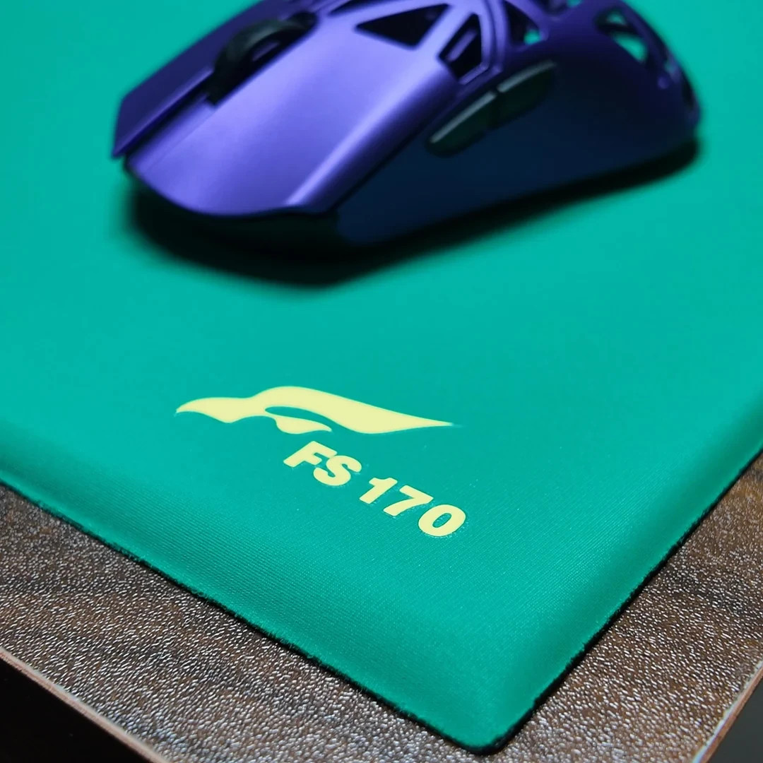 FS170 (Pulsar eS PD170 clone) Mousepad