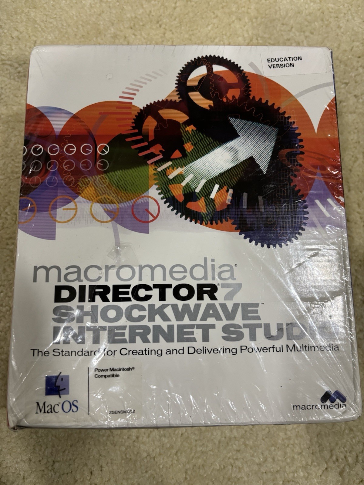 Macromedia Director 7 Shockwave Internet Studio Education Version NEW SEALED