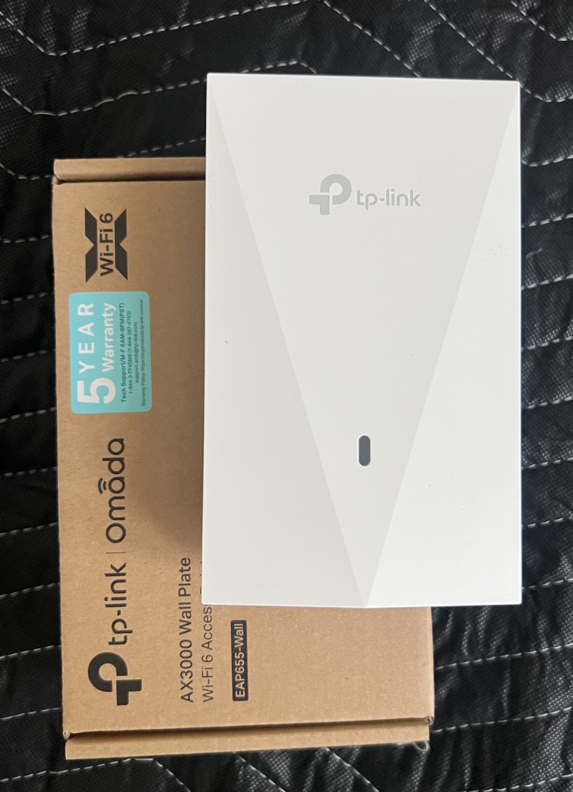 TP-Link Omada EAP655-Wall AX3000 Wi-Fi 6 Wall Plate Access Point PoE Passthrough