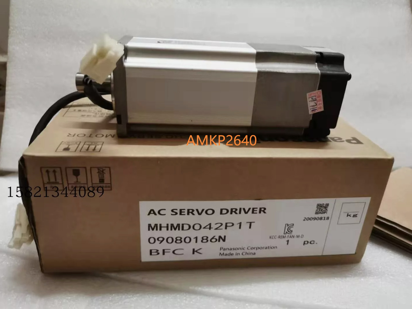 1pc for new Yaskawa Electric MHMD042P1T AMK