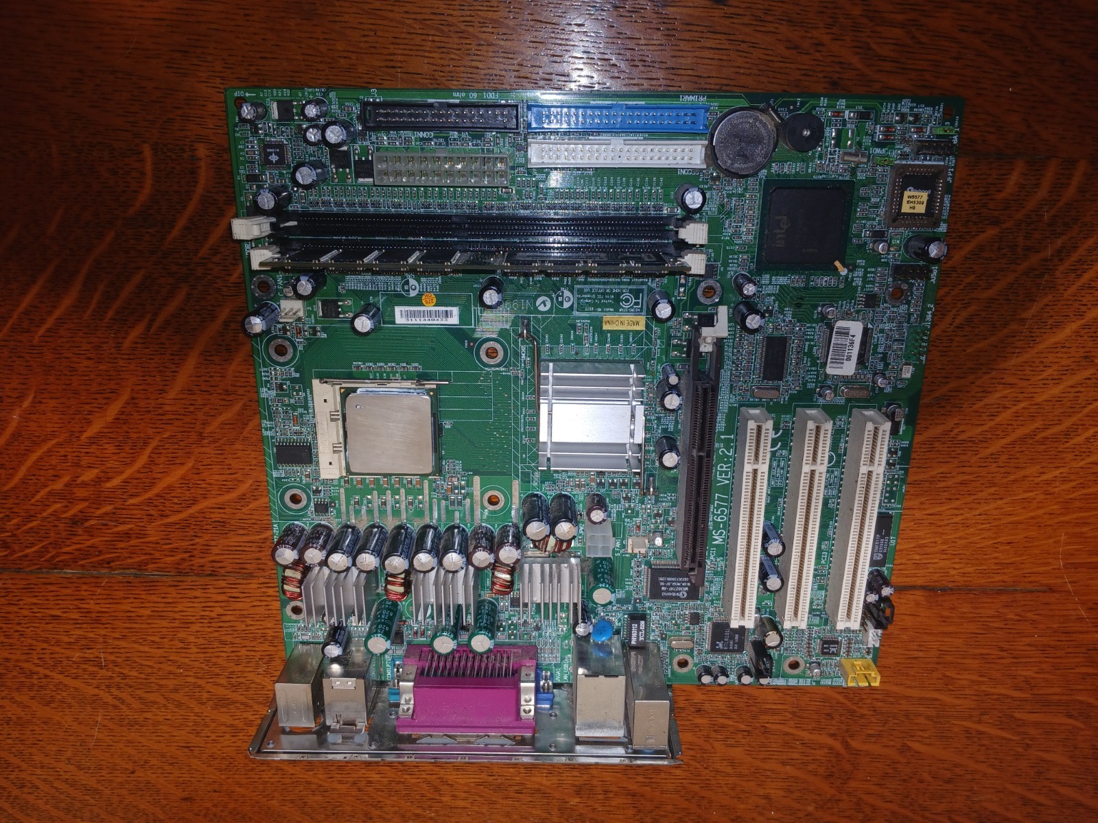 MSI MS-6577 VER 2.1 Socket 478 Motherboard Combo Intel P4 CPU 1GB DDR1 RAM w/ IO